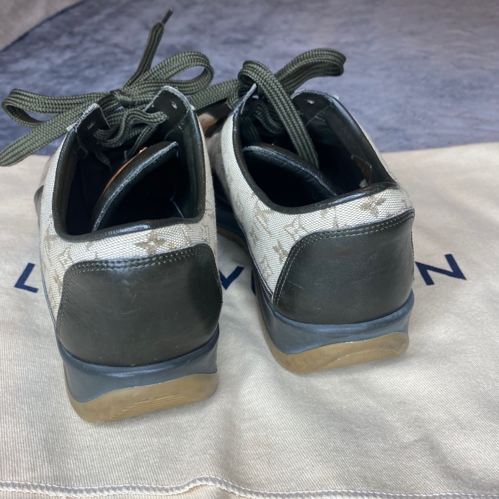 Used Louis Vitton Sneaker - Picture 5 of 8